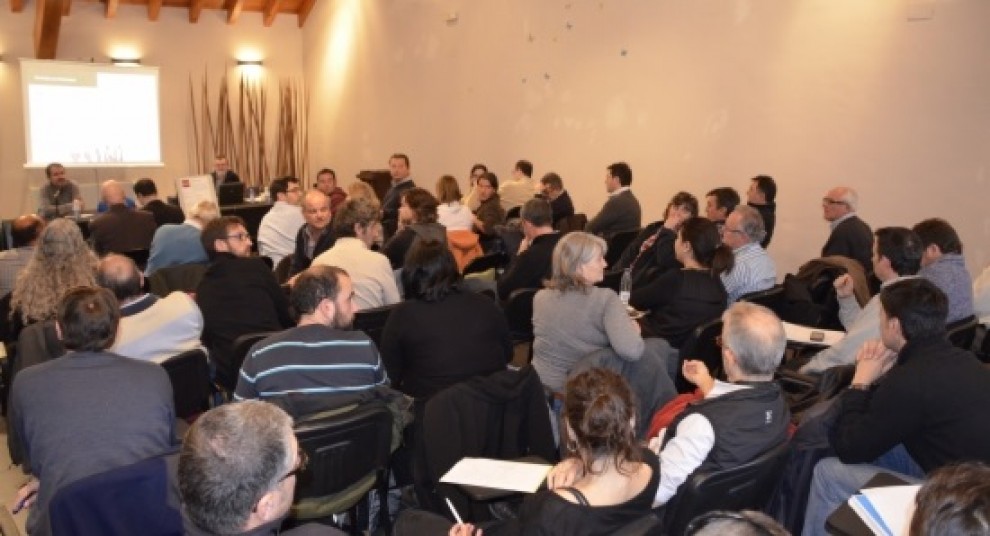 Imatge del procés de participació de la futura Llei de muntanya a Sort, el gener de 2015