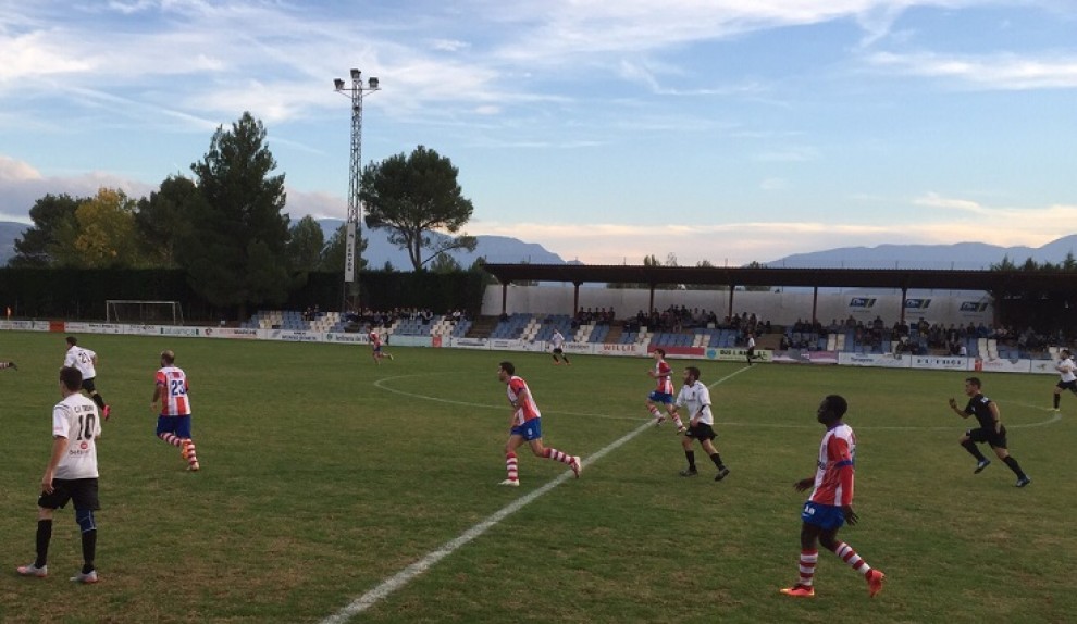 El primer derbi, pel Pobla