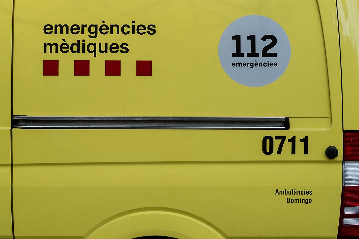 Detall d’una ambulància del SEM