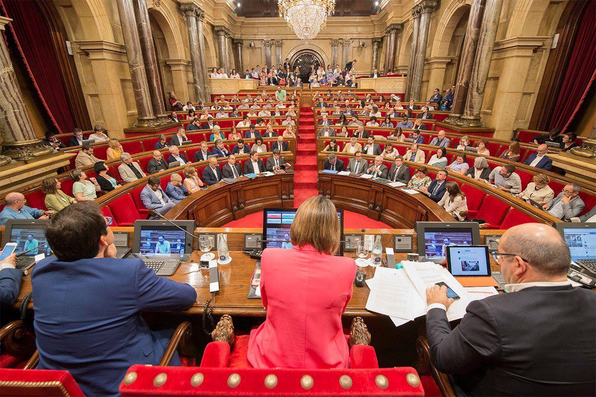 Imatge general del ple del Parlament de Catalunya