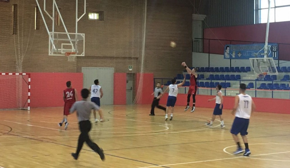 L’afició que va assistir el Juncar va gaudir d’un bon partit de bàsquet