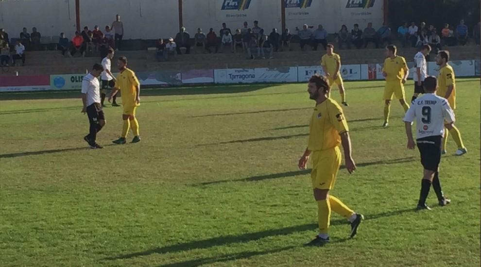 El CF Tremp empata contra el Tàrrega
