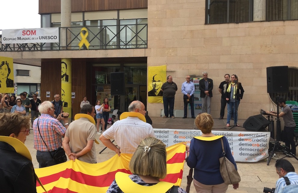 Montserrat Puigdemont va agrair l’escalf i el suport de la ciutadania