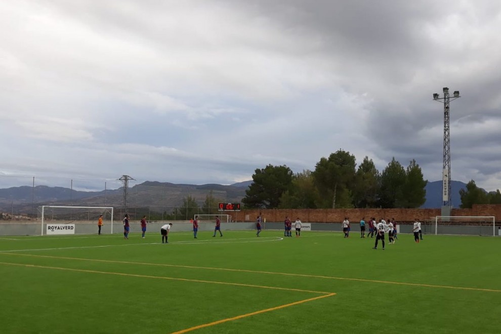 El CF Tremp es va imposar a casa al Torà