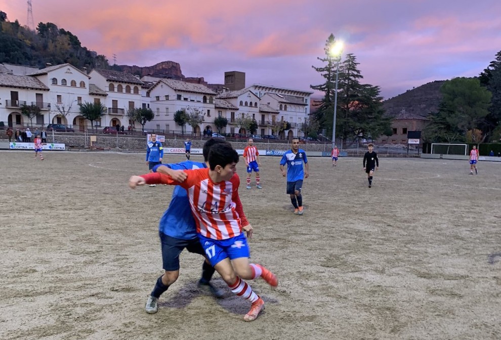 El CF Pobla va vèncer a casa