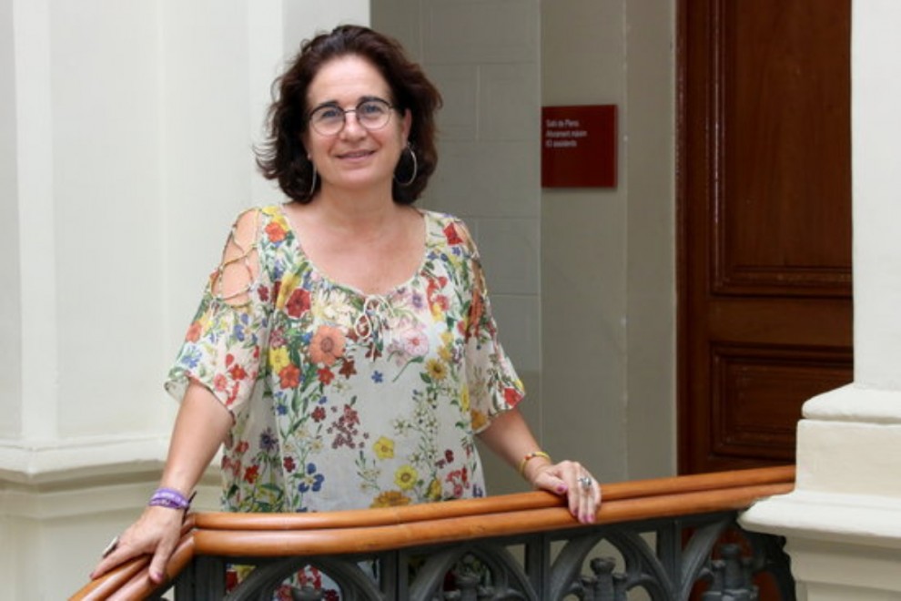 L'alcaldessa de Sitges, Aurora Carbonell, va ser l'encarregada d'anunciar la posició d'ERC