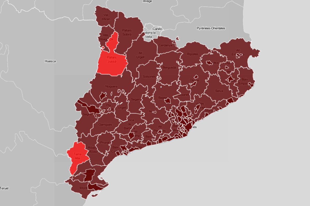Mapa de municipis i comarques, en funció del risc de rebrot