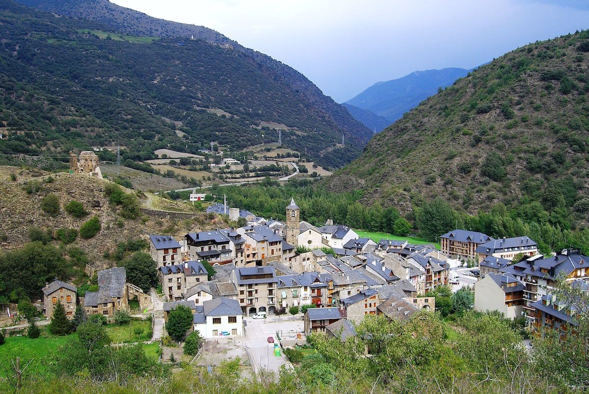 Imatge general del poble de Rialp