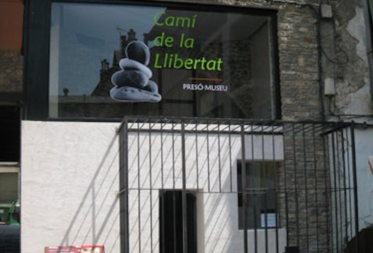 Façana de la Presó Museu Camí de la Llibertat