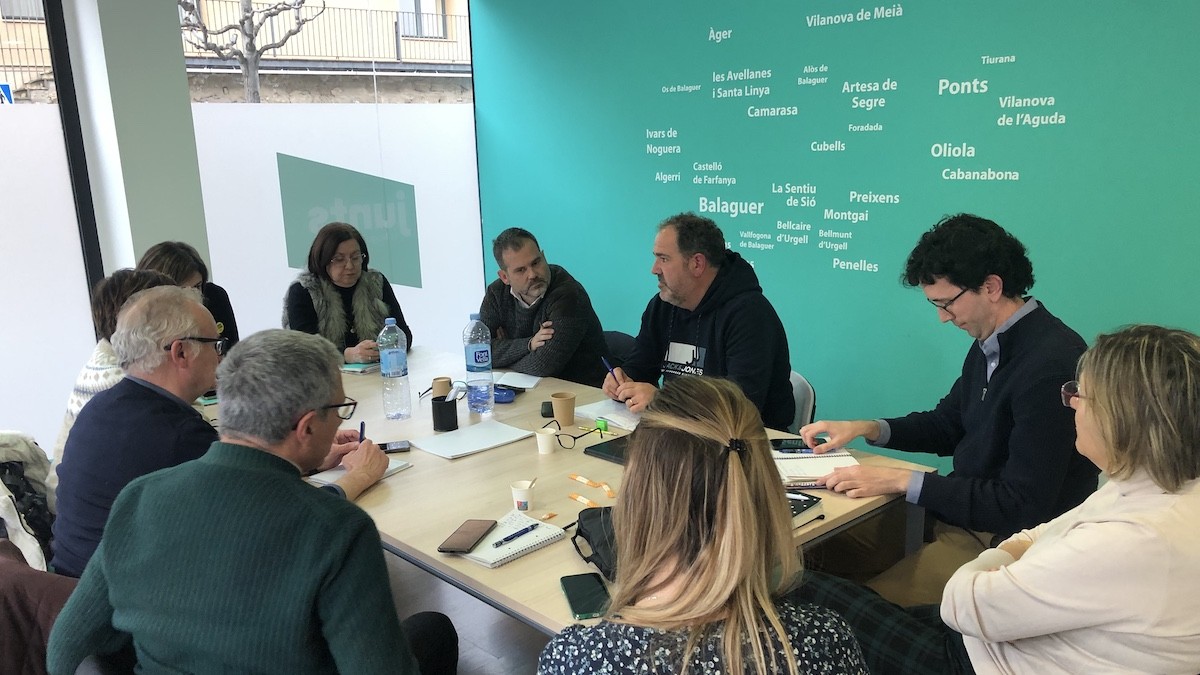 Imatge d'una trobada de dirigents de Junts de l'Alt Pirineu i de les Terres de Lleida