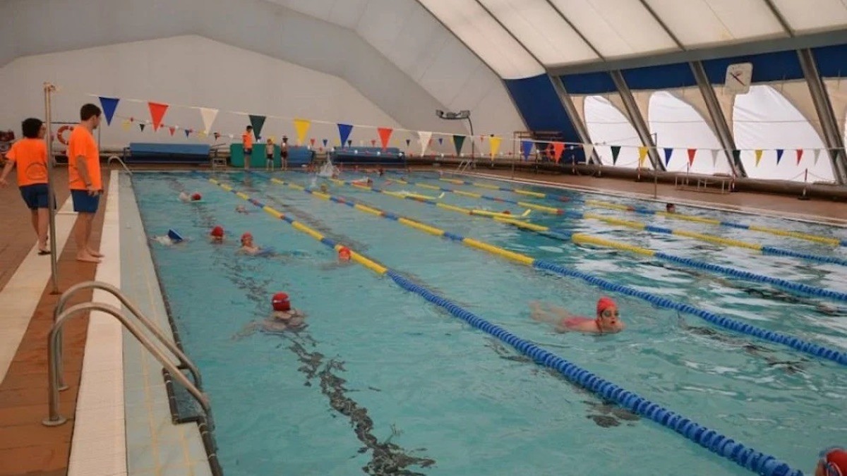 La piscina coberta de l'Acadèmia de Talarn va tancar-se al públic l'any 2020 a causa de la pandèmia