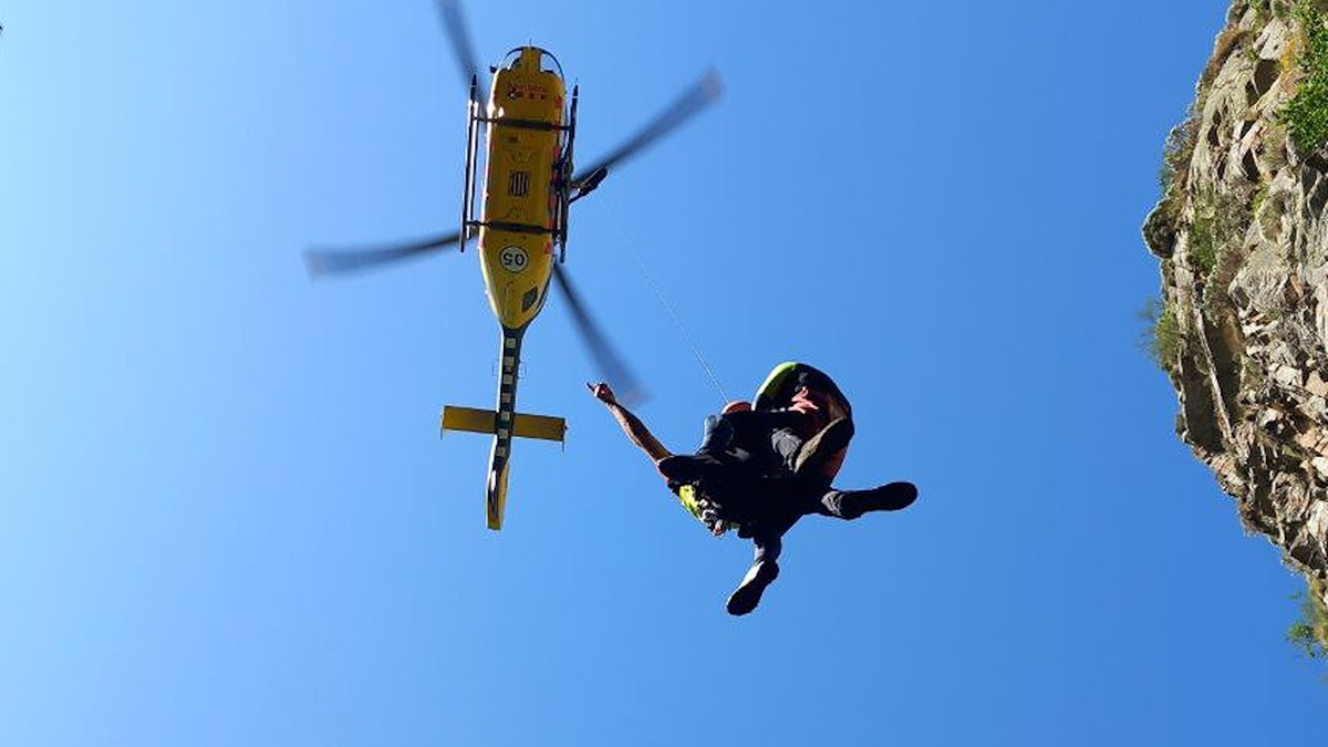 Un rescat amb helicòpter en una imatge d'arxiu