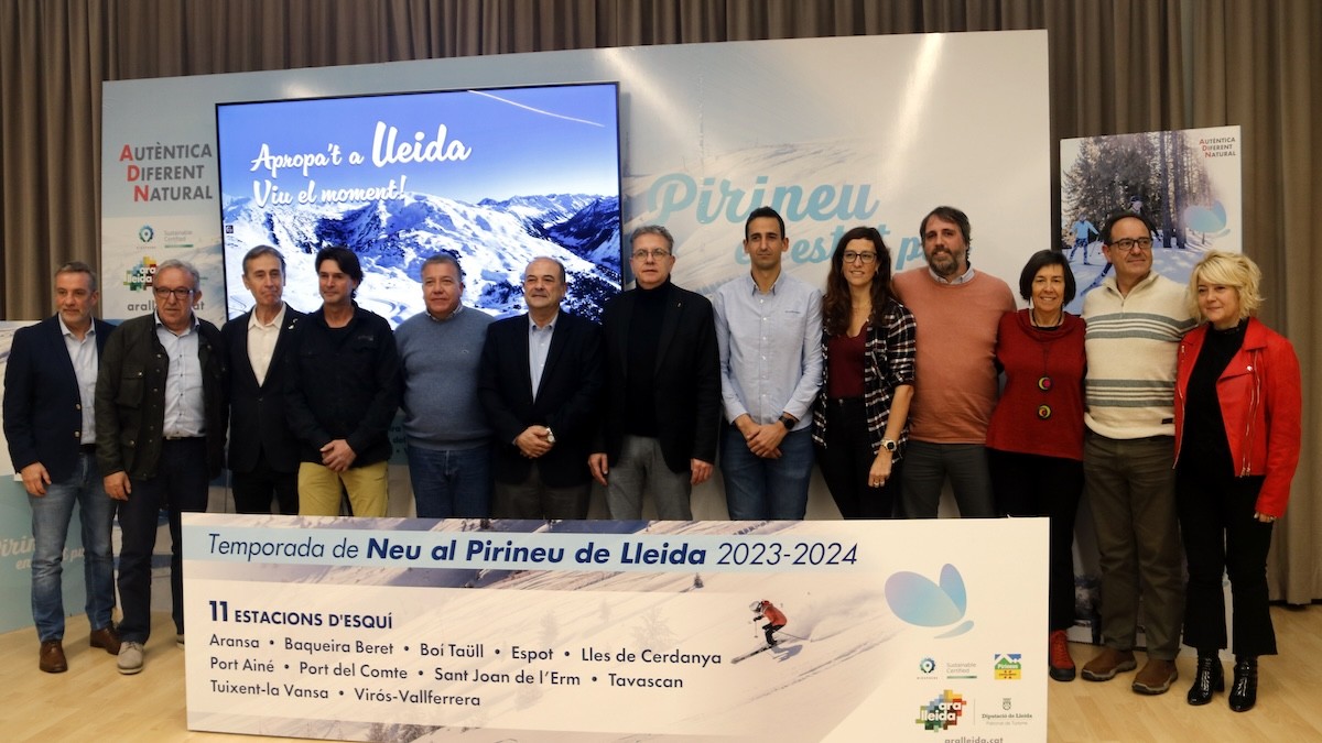 Els responsables de les estacions d'esquí durant la presentació de la temporada a Lleida