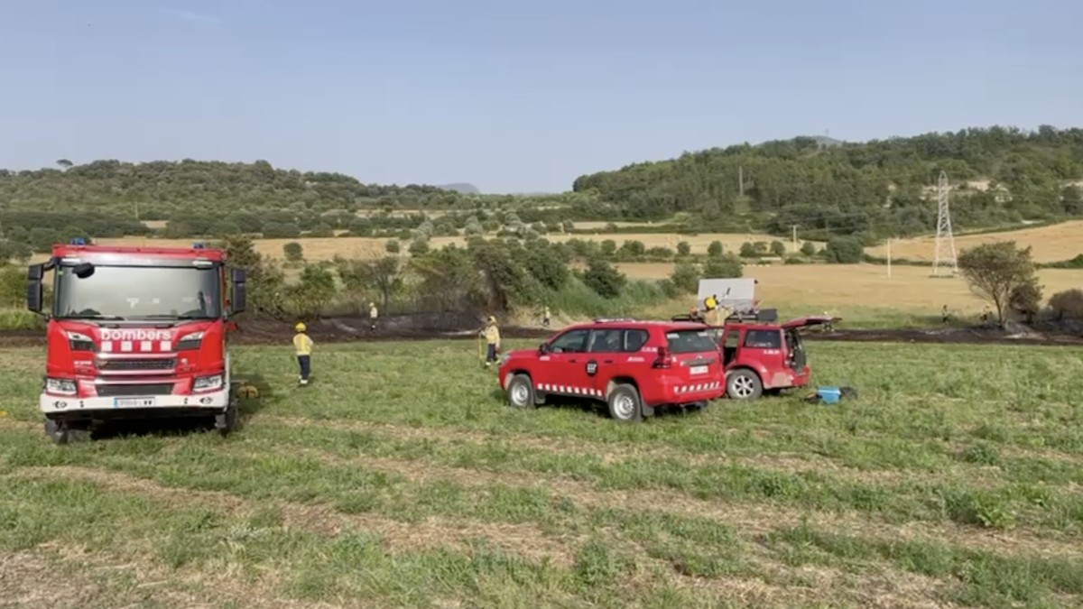La ràpida actuació dels efectius va evitar que l'incendi fos major
