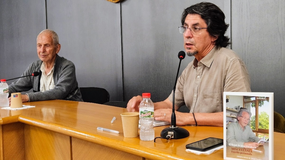 Josep Escales i Xavier Perarnau durant la presentació