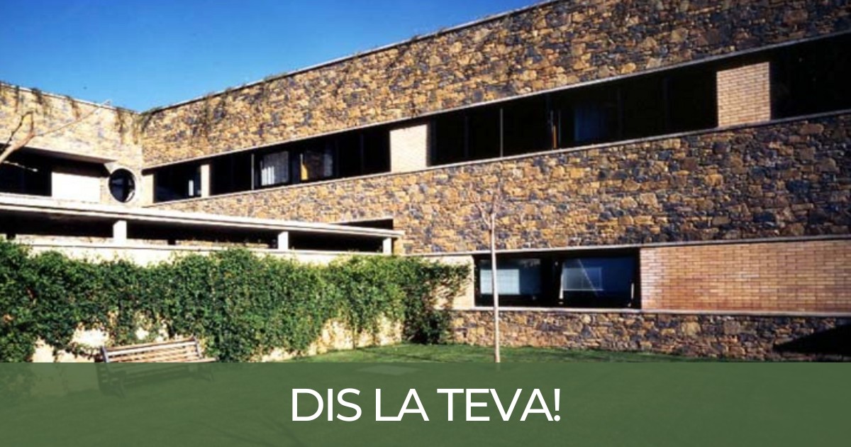 Imatge d'una zona ajardinada de l'Hospital del Pallars