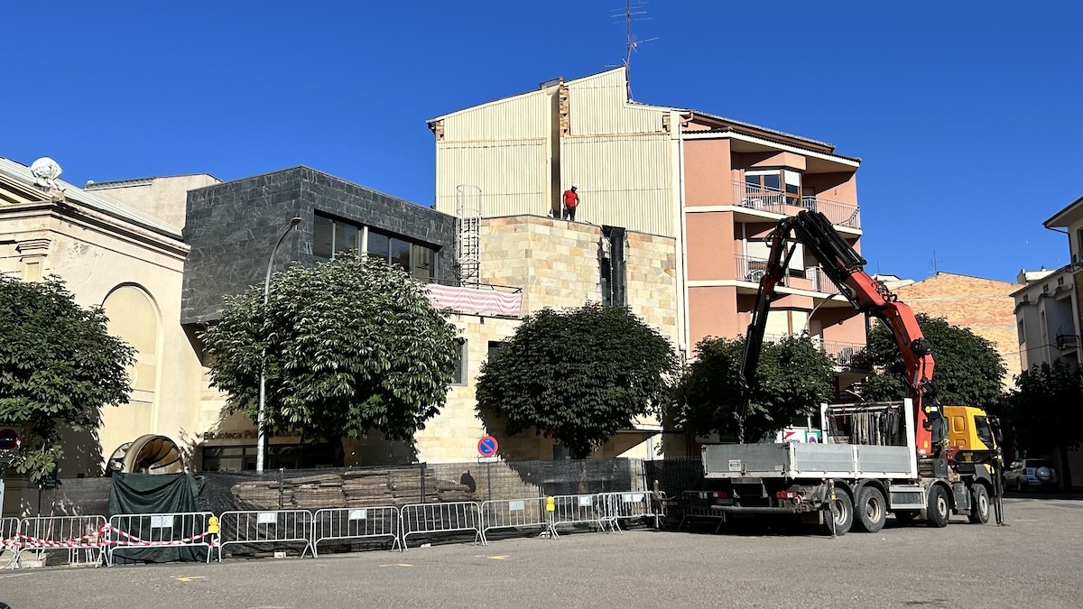 La Biblioteca Maria Barbal aquest dimarts