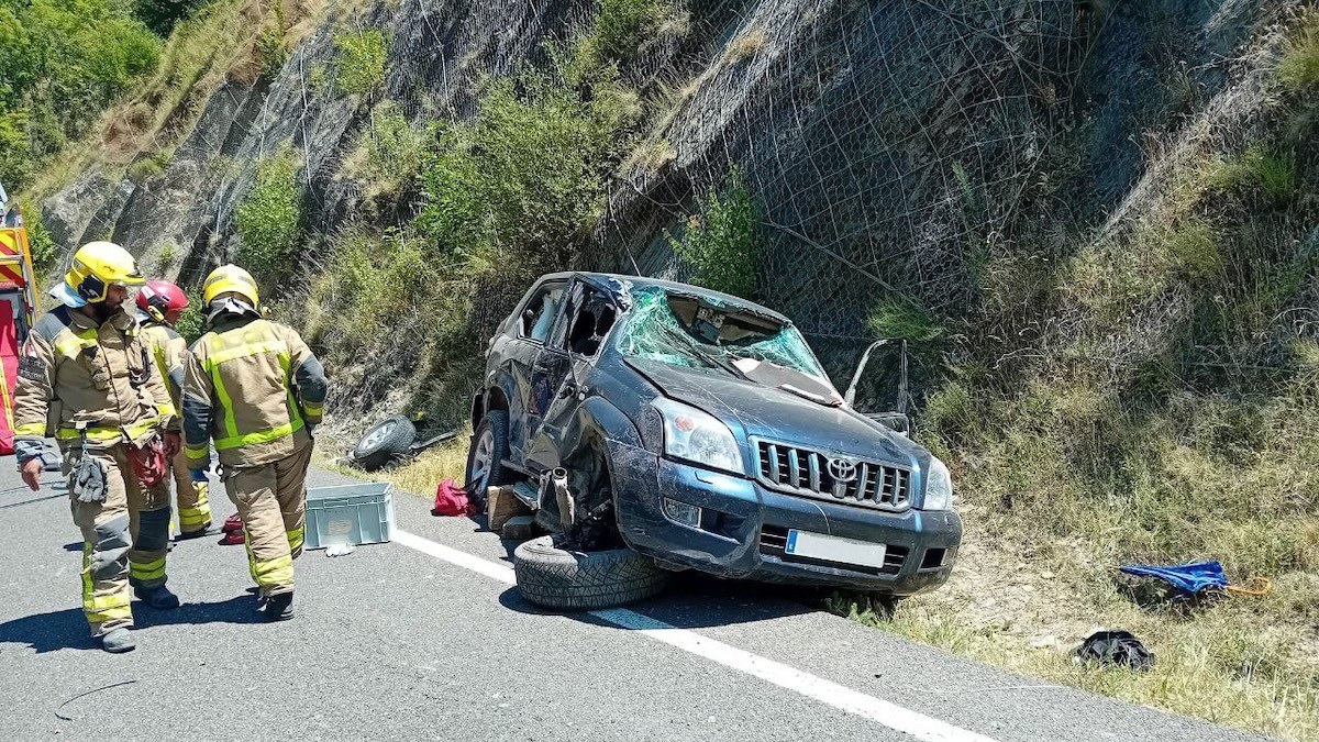 El vehicle sinistrat a la C-13 a Llavorsí