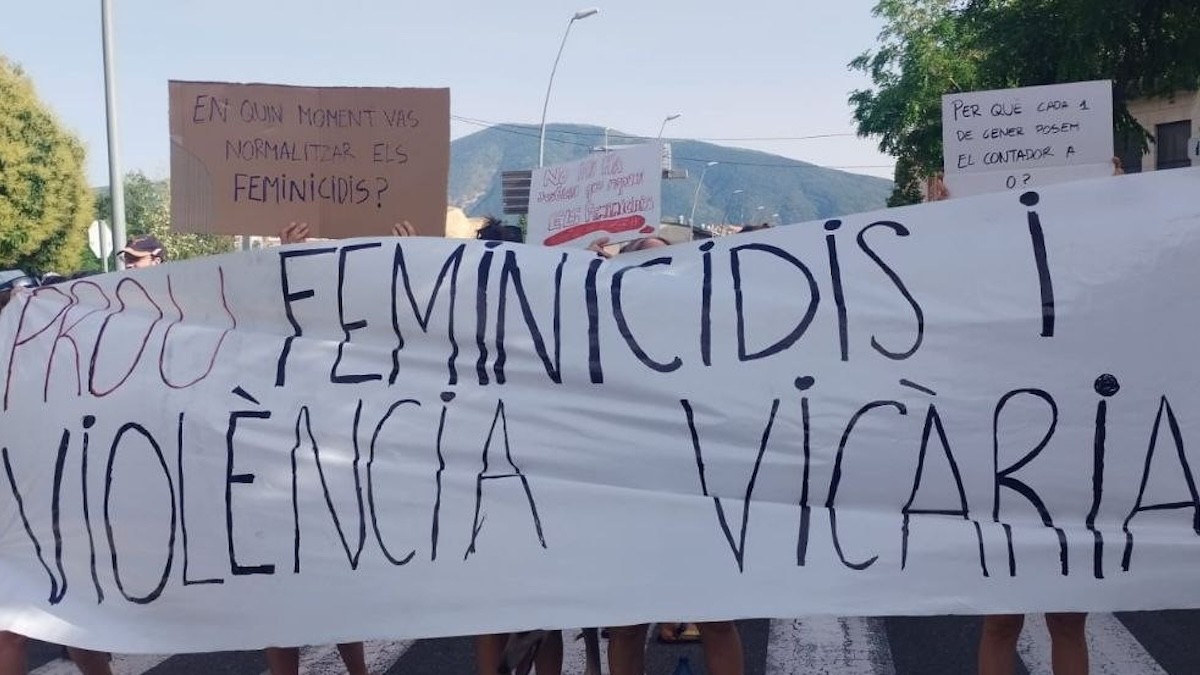 Imatge de la pancarta exhibida durant la concentració