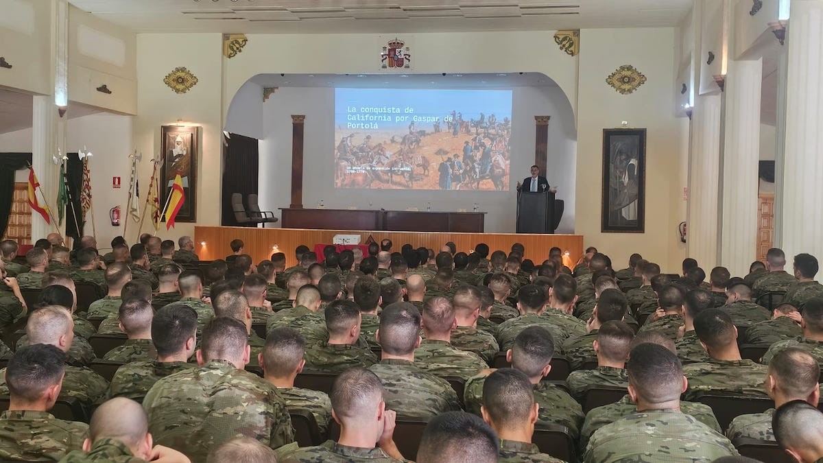Imatge de la conferència inaugural d'Óscar Uceda