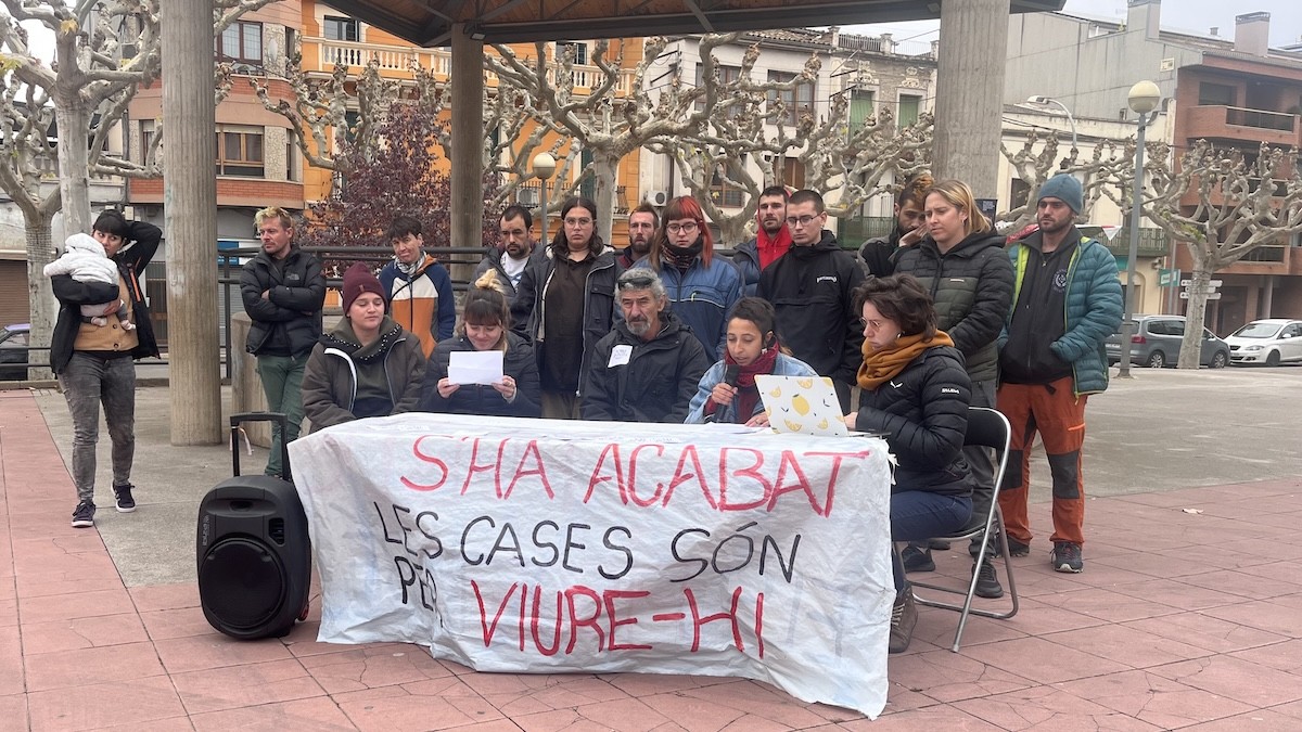 Les diferents associacions durant la roda de premsa d'aquest dimecres a Tremp