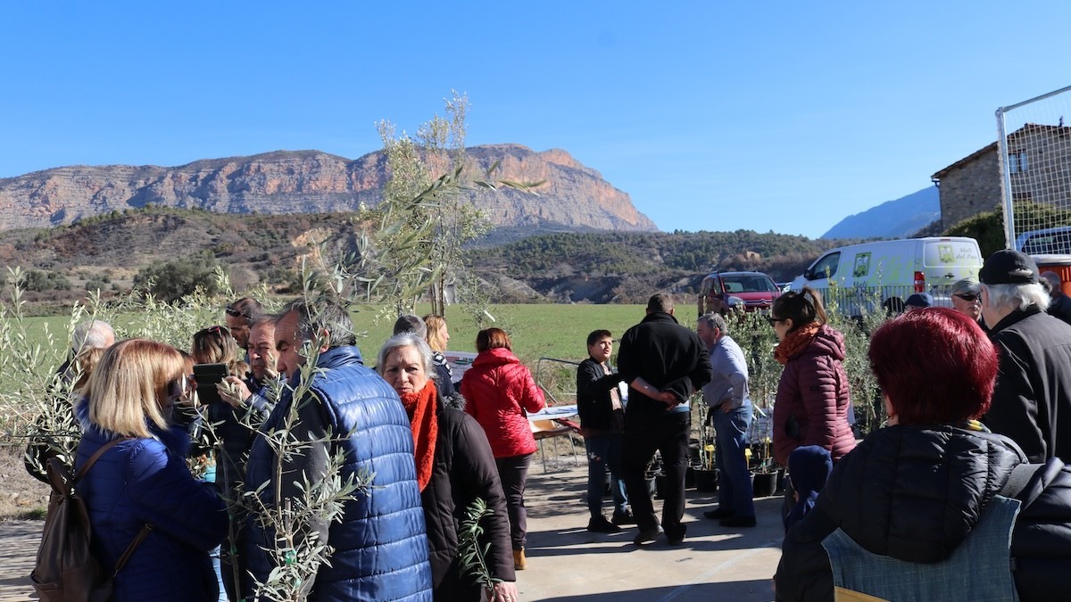 L'edició inaugural va comptar amb unes 2.000 persones