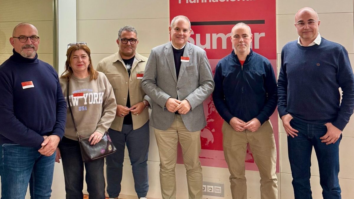Imatge d'una de les reunions amb formacions polítiques