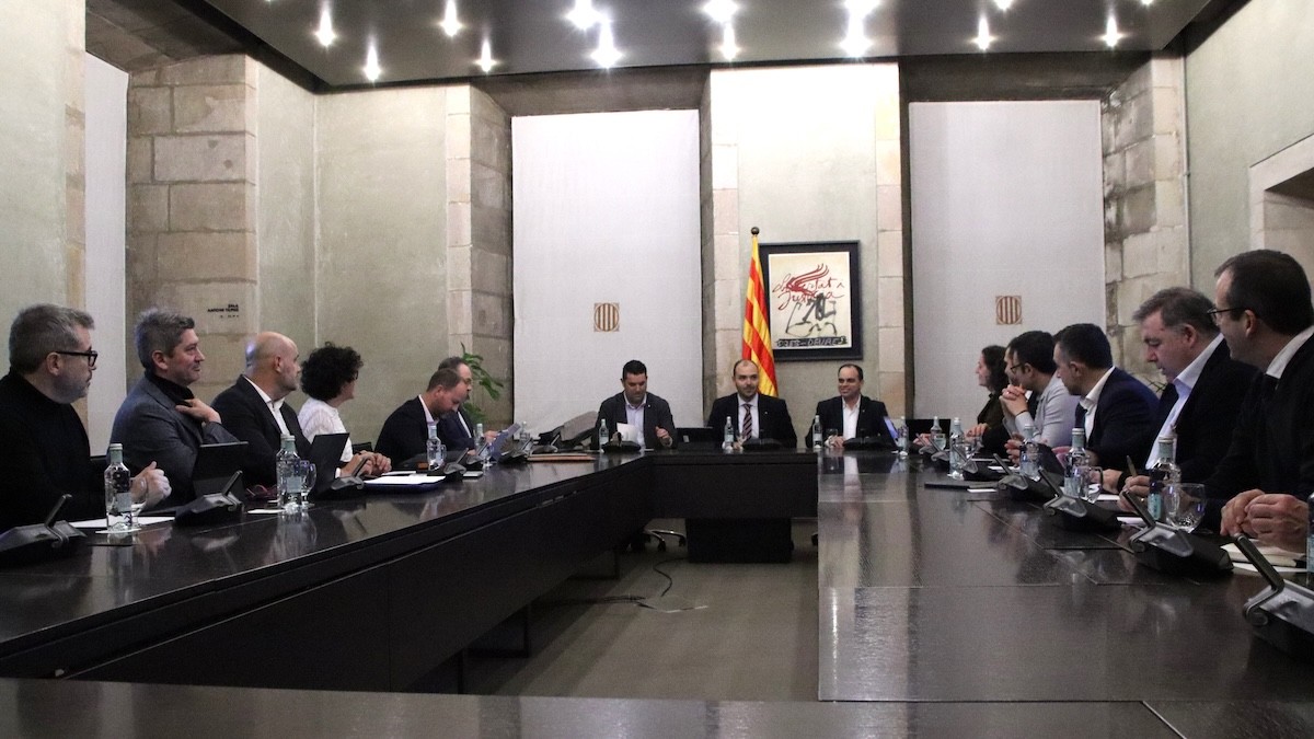 El conseller de la Presidència, Albert Dalmau, va presidir la reunió