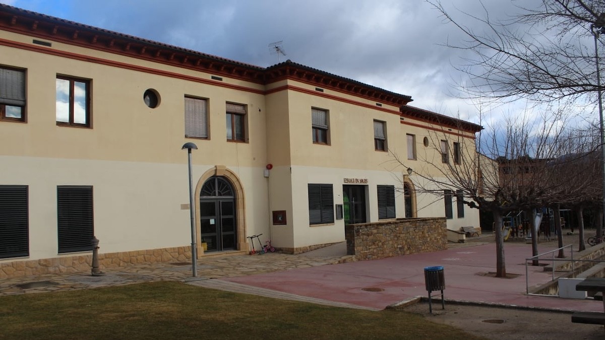Edifici de l'escola de Salàs