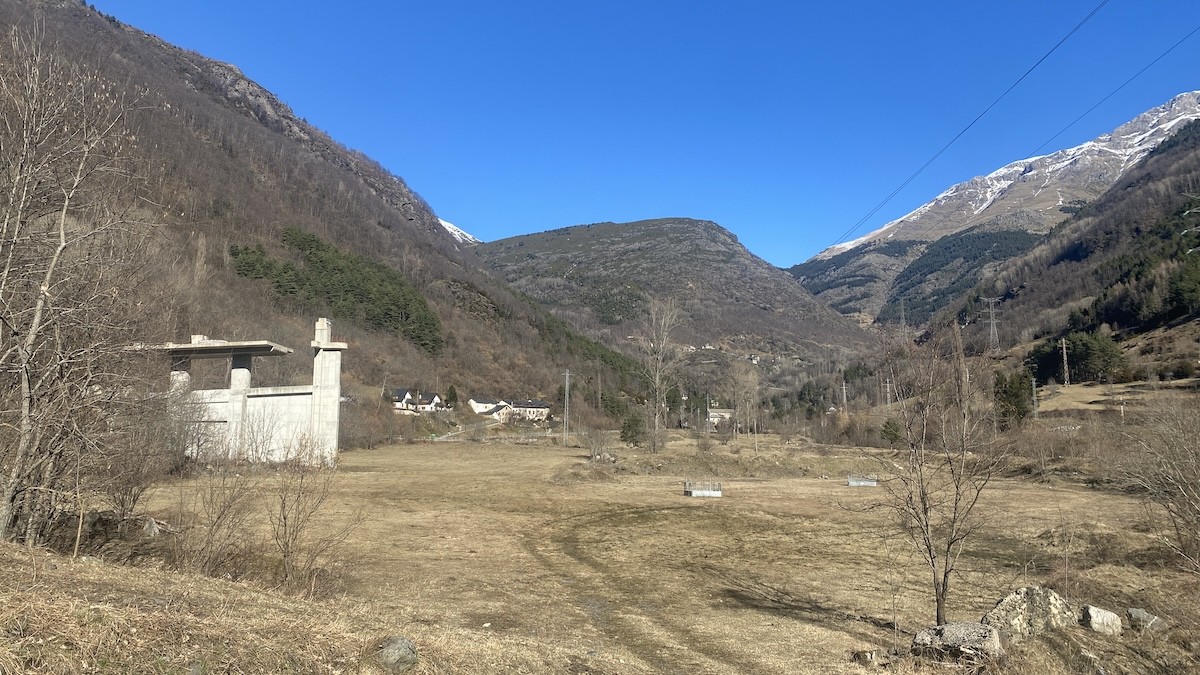Terreny comprat a les afores d'Espui