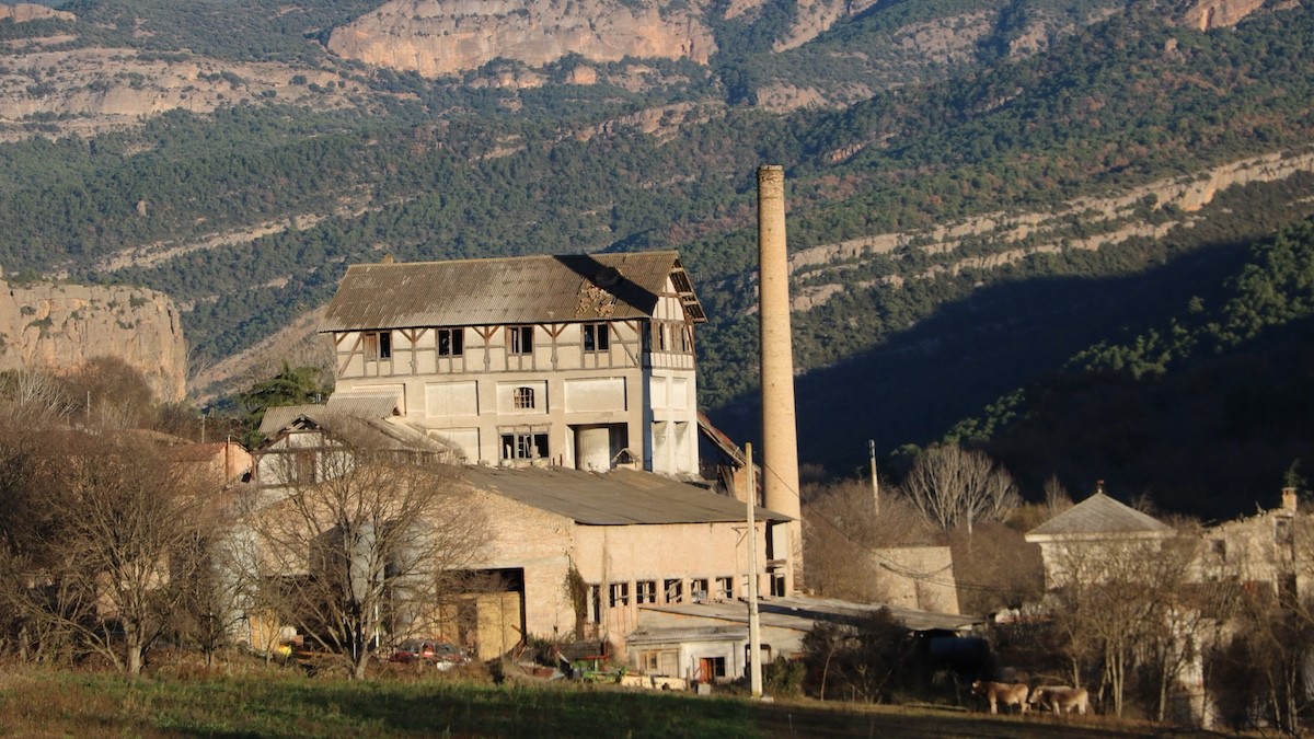 La cimentera de la Pobla de Segur en una imatge d'arxiu