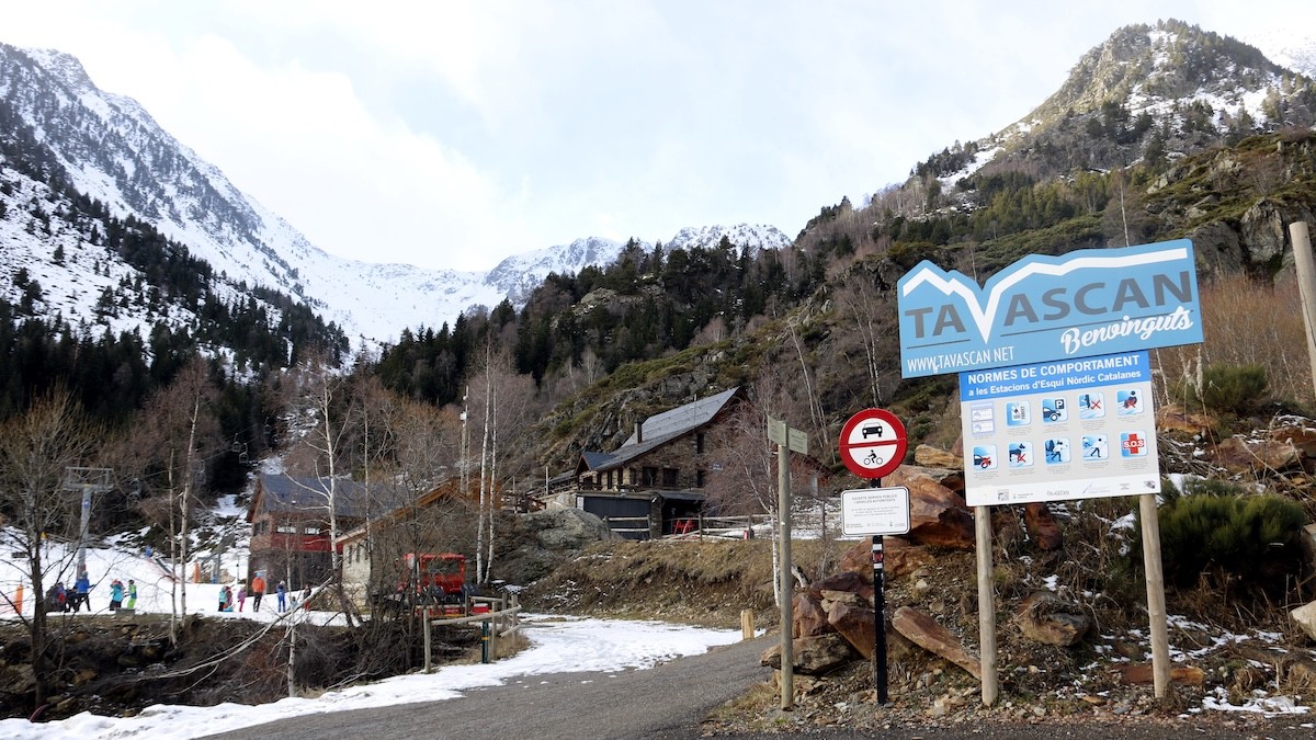 Entrada a l'estació de Tavascan