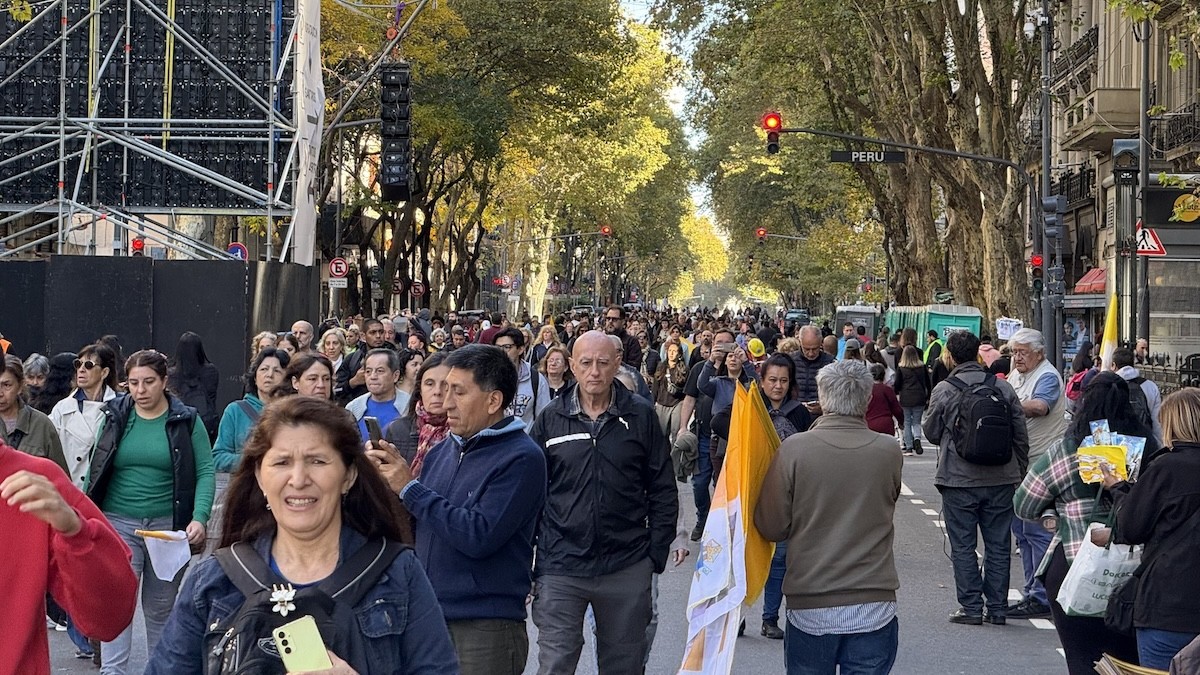 Ciutadans de Buenos Aires pels carrers de la ciutat
