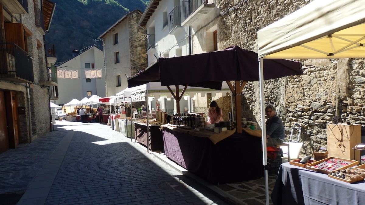 Les parades de productes artesanals tornaran a ocupar el recinte firal