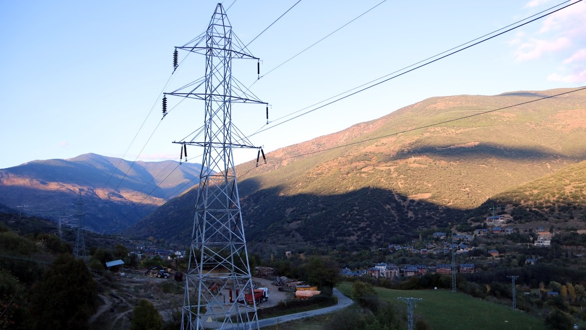 Una torre elèctrica al Pallars Sobirà