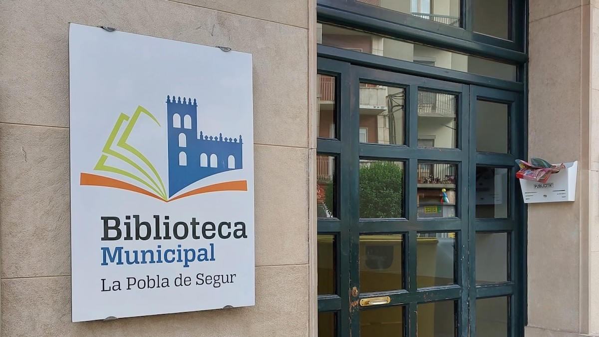 L'antiga biblioteca tamb està tancada fins a nou avís
