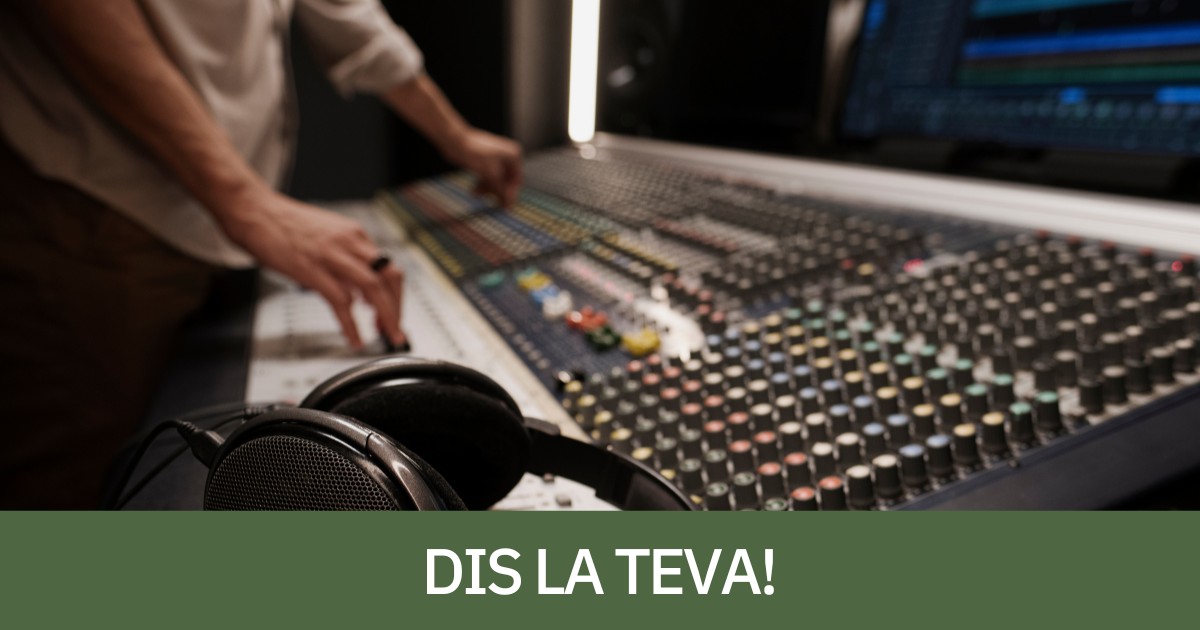Imatge d'un estudi de ràdio creat amb IA