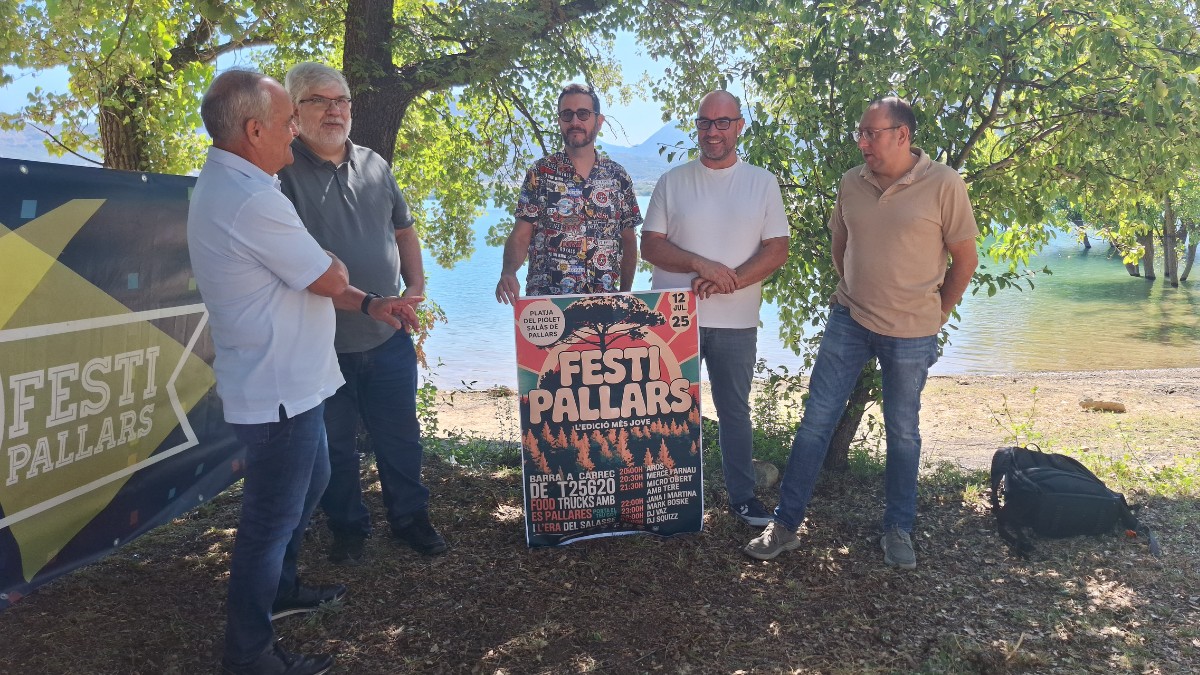 Presentació del festival pallarès a la platja del Piolet de Salàs