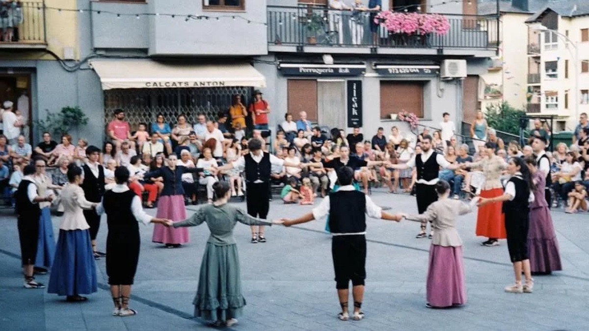 Ballada dels Esmolets el dia de Sant Feliu, patró de Sort