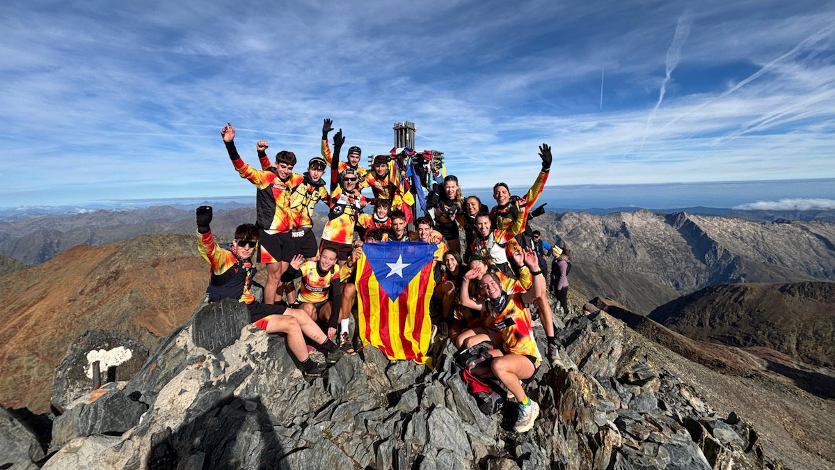 Imatge de l'equip al cim de la Pica d'Estats, diumenge 14 de setembre