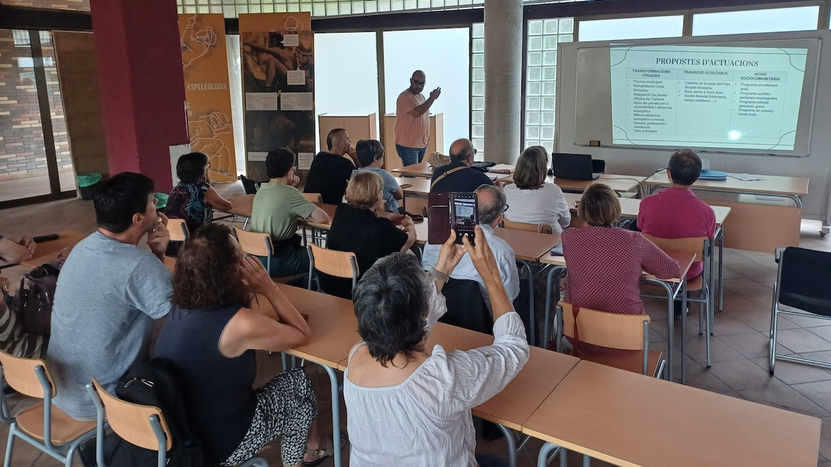 A les sessions participatives han assistit 20 entitats i associacions i 80 persones a títol individual