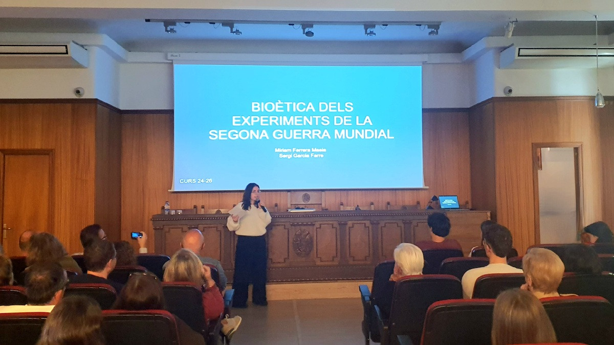 Imatge d'una de les presentacions al Comú