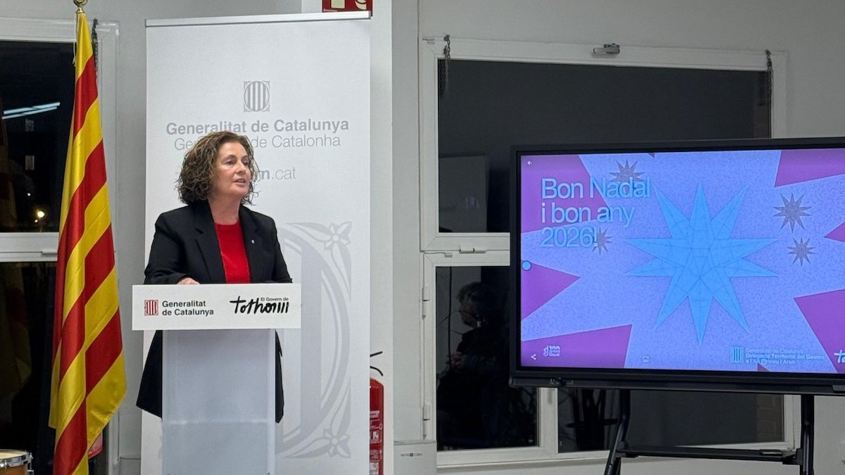 La delegada del Govern, Sílvia Romero, durant la seva intervenció