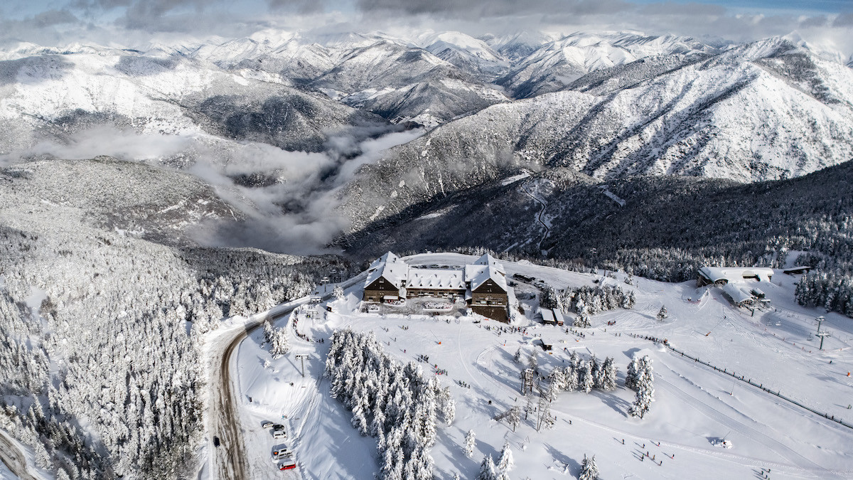 L'estació de Port Ainé, amb més de tres metres de neu acumulada