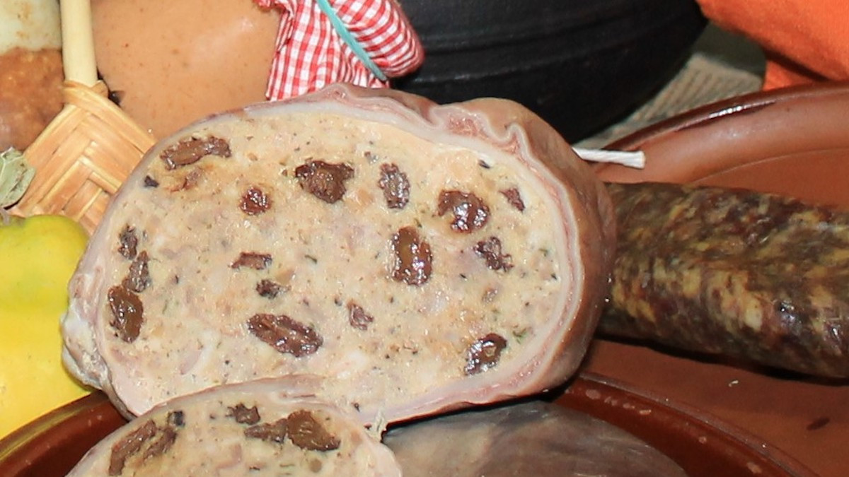 El Facit de Carnaval és un embotit tradicional de Sort