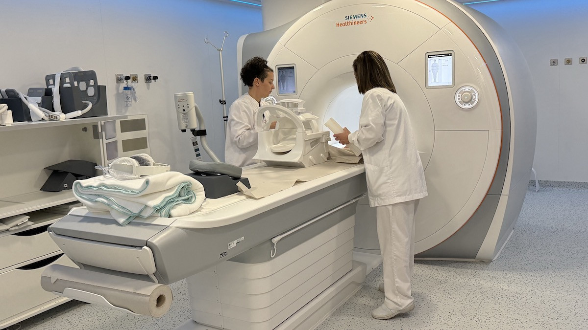 Equip de ressonància magnètica de l'Hospital del Pallars, a Tremp