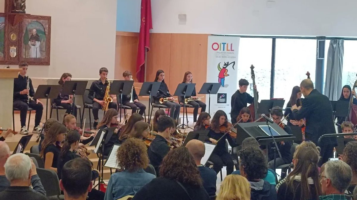 Una actuació de l'Orquestra Infantil Julià Carbonell