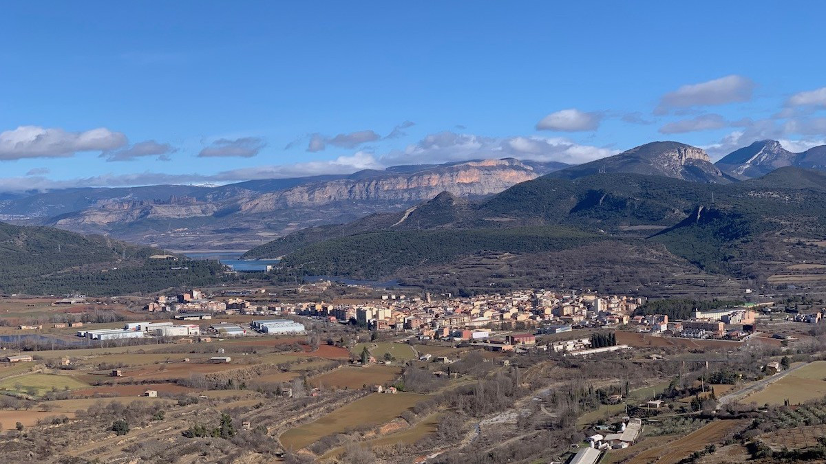 Vistes de la ciutat de Tremp des de Claret