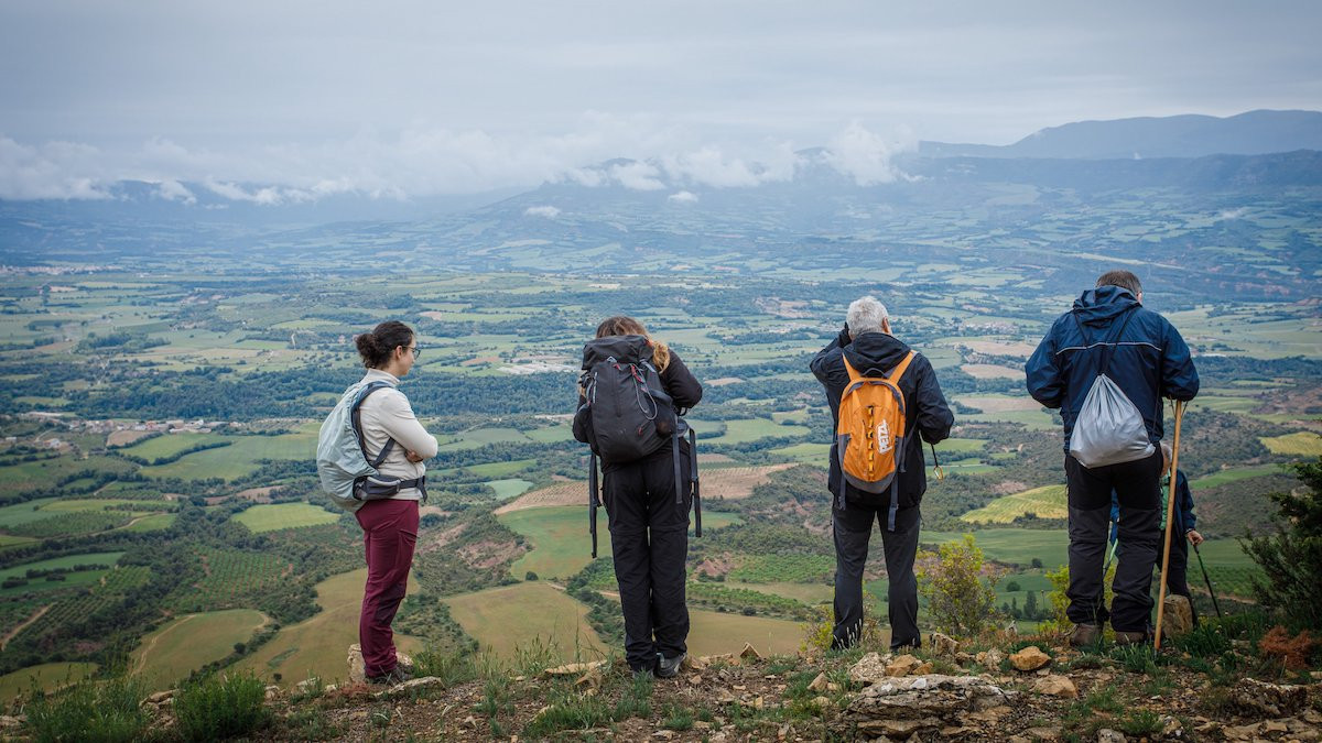Un grup de senderistes a la Conca Dellà