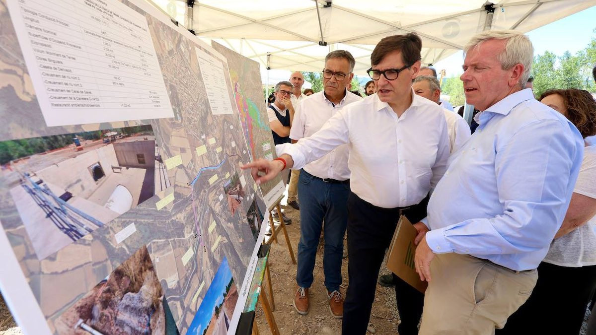 El president de la Generalitat, Salvador Illa, visitant les obres del regadiu de la Conca de Tremp
